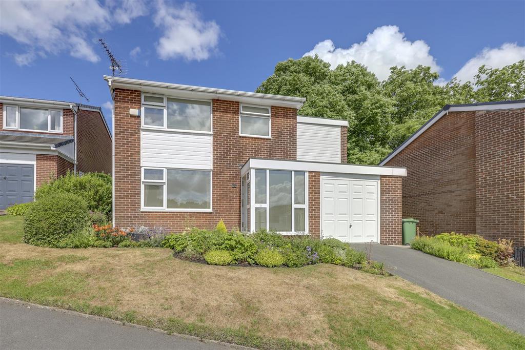 Oaklands Drive, Rawtenstall, Rossendale 4 bed detached house for sale