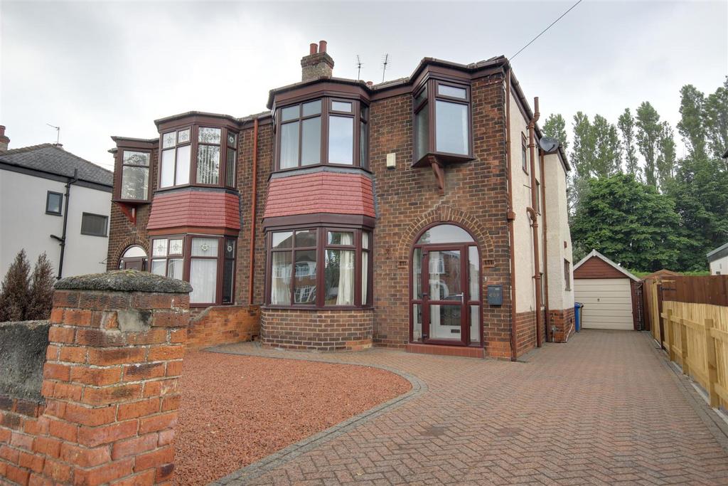 Kingston Road, Willerby 3 bed semidetached house for sale £245,000