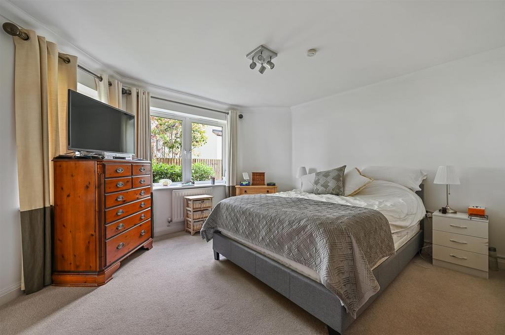 OC - Flat 2, Viceroy Court - Bedroom3 (1) - Copy.j
