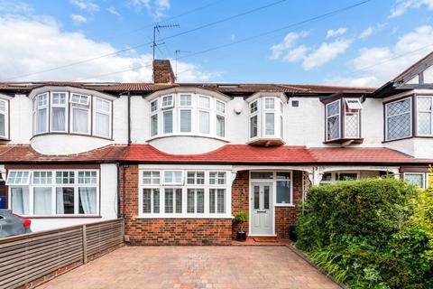 19 Meadow Close, London, SW20 9JB