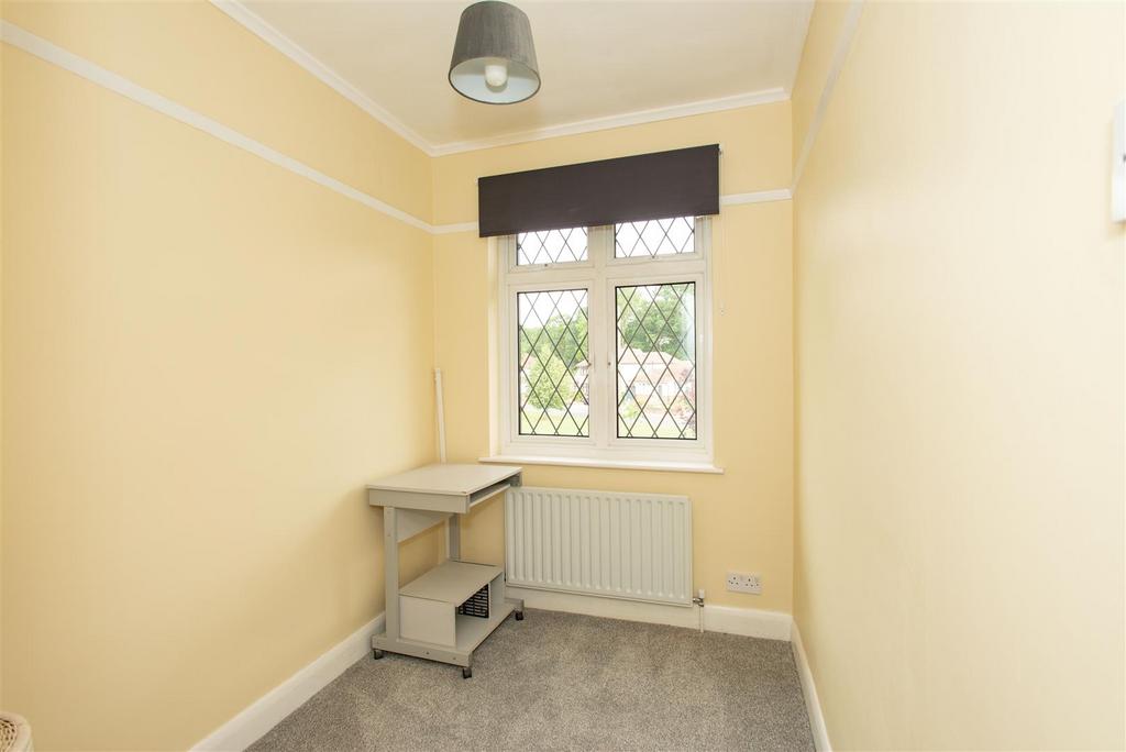 2023.06.26 34 Merton Gardens, BR5 1 DA-9429.jpg