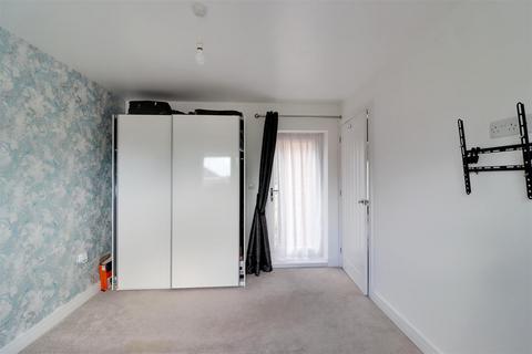 922 Beverley Road, Hull, HU6 7DA