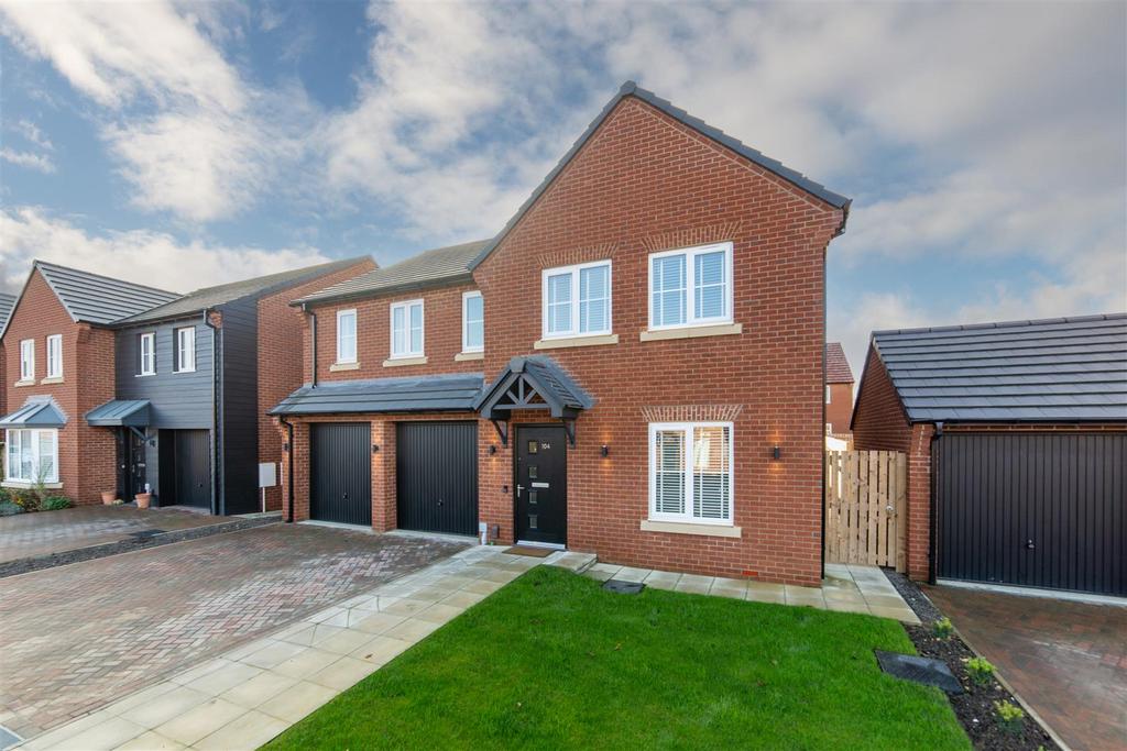 Broadfield Meadows, Kenton Bank Foot, Newcastle Upon Tyne 5 bed