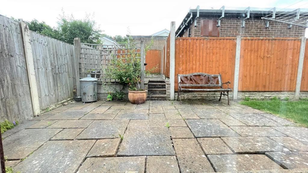 Criccieth Close, Llandudno 3 bed detached house for sale £289,950