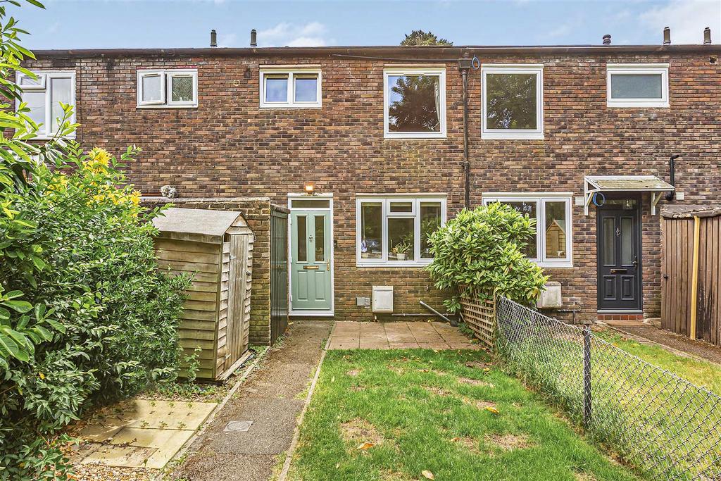 Dowdeswell Close, Putney, SW15 3 bed terraced house for sale £595,000