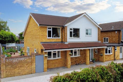 82 Lime Grove, Draycott, Derby, DE72 3NS