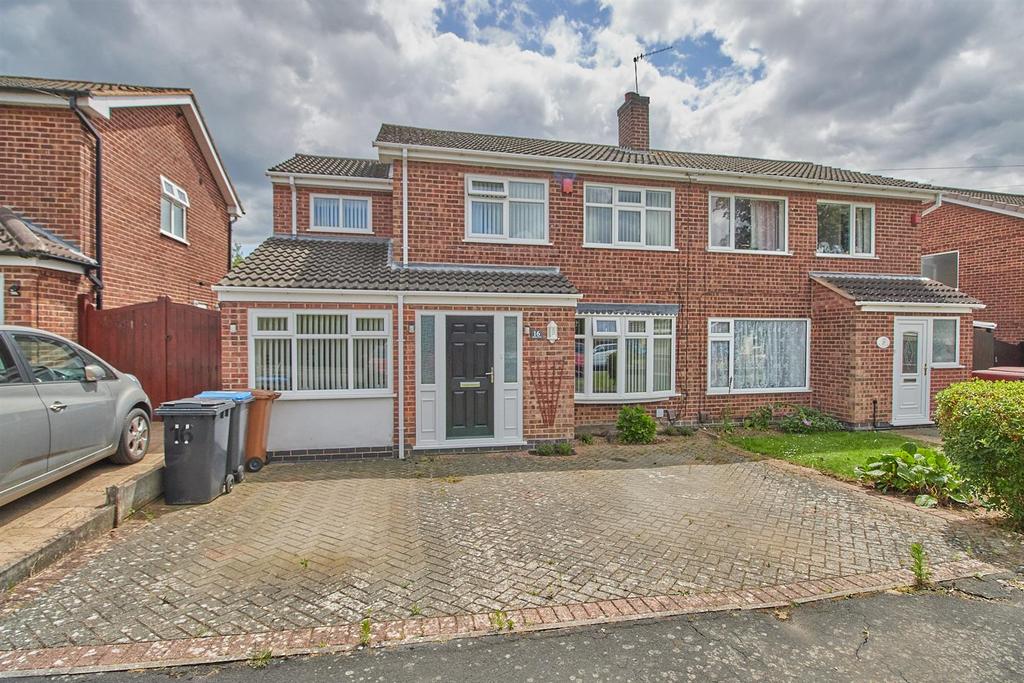 Moray Close, Hinckley 4 bed semidetached house for sale £295,000