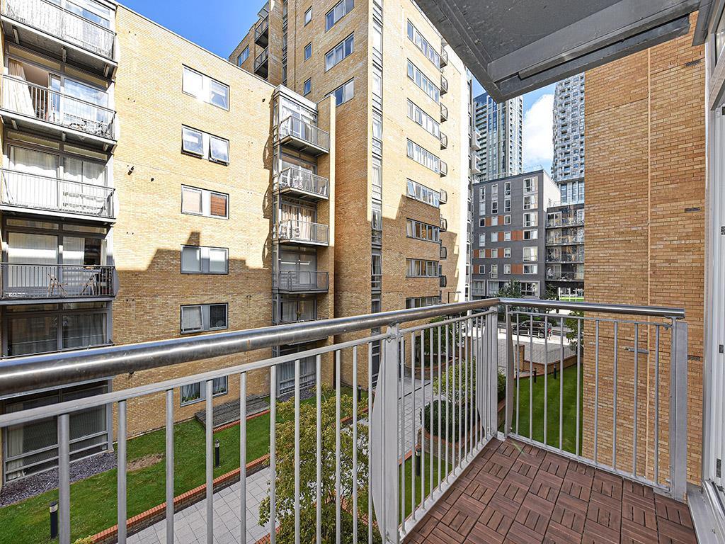 26 Lowry House -resize(11).JPG