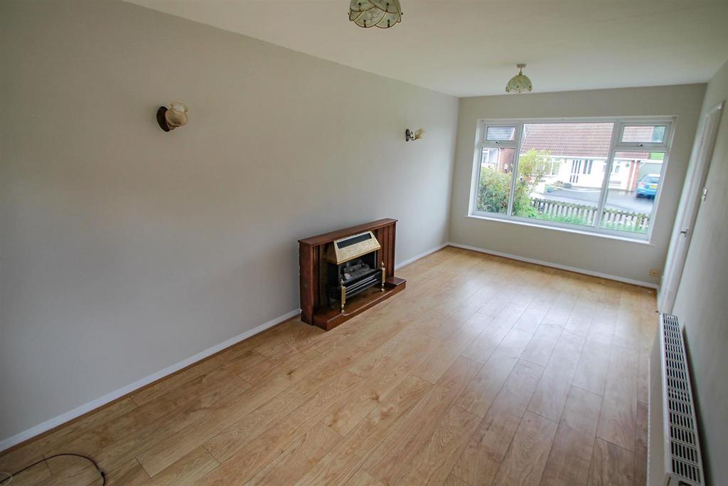 Greenacres, Ludlow, Shropshire 2 bed semidetached bungalow £220,000