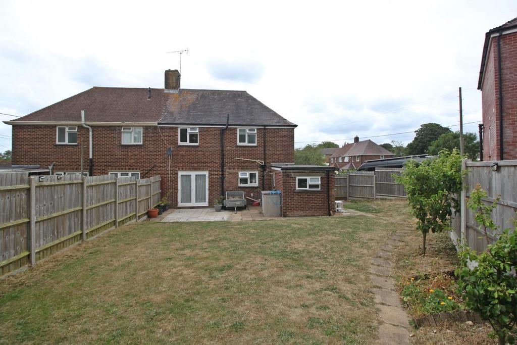 Priory Road, Netley Abbey, Southampton, SO31 5DG 3 bed semidetached
