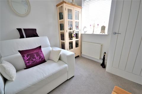 Summer Place, 1a Arcadia Road, Burnham-on-crouch, CM0 8EF