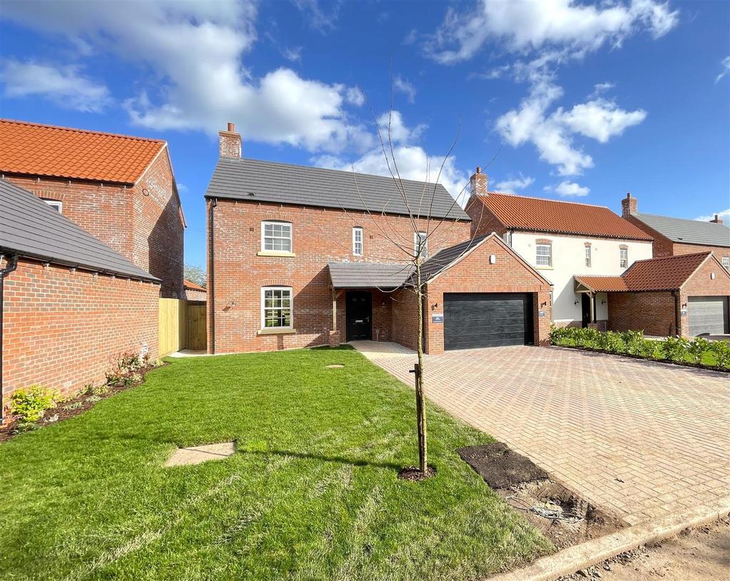 Monks Place, Aslockton 5 bed detached house for sale £595,000