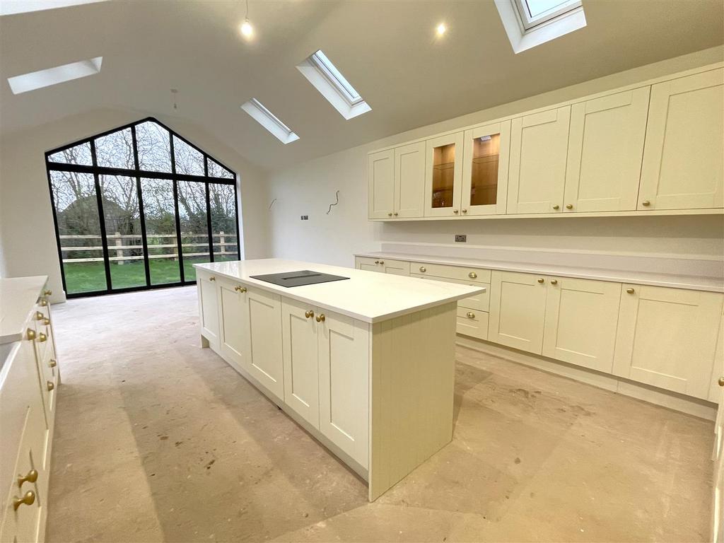 Living/dining kitchen