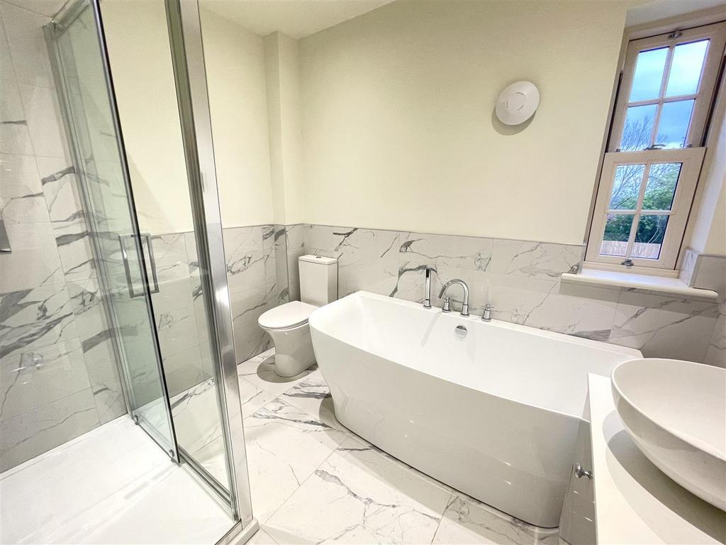 Family bath/shower room