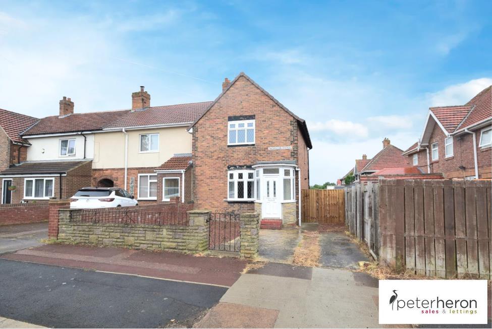 Sacriston Avenue, Humbledon, Sunderland 3 bed end of terrace house for