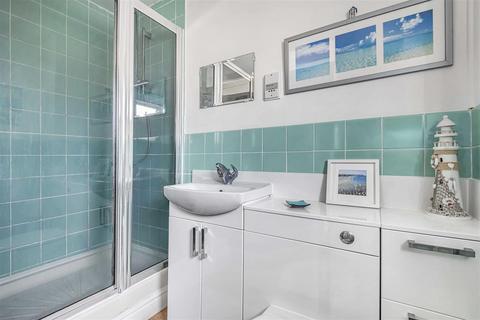 12 Littlestead Close, Caversham, Reading, RG4 6UA