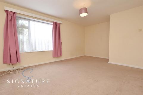 75 Hamilton Road, Hunton Bridge, Kings Langley, WD4 8PY
