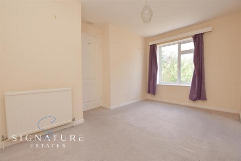 75 Hamilton Road, Hunton Bridge, Kings Langley, WD4 8PY