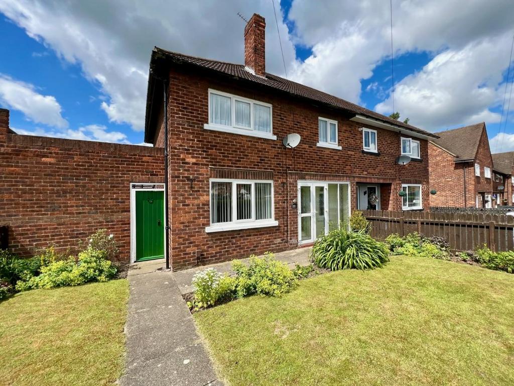 Thornaby Road, Thornaby 3 bed semidetached house £120,000