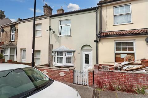 2 bedroom terraced house for sale, Cambridge Road, Lowestoft