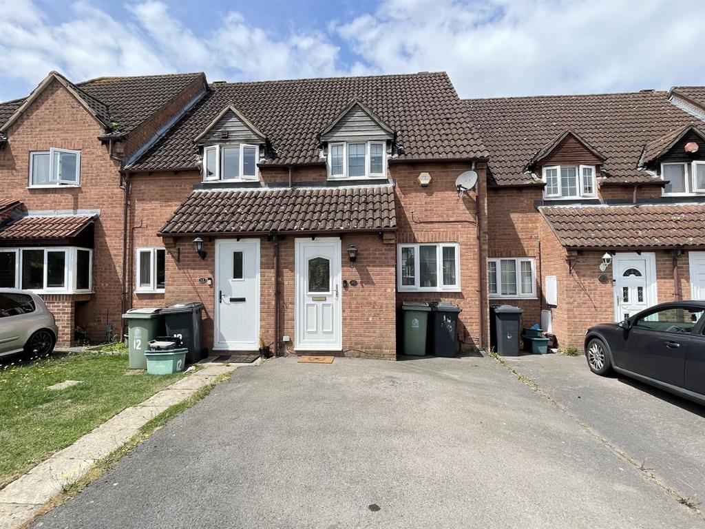Apperley Drive, Quedgeley, Gloucester 2 bed terraced house £190,000