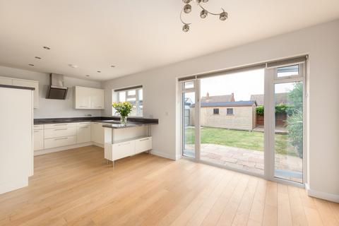 8 Blean View Road, Herne Bay, CT6 7RD