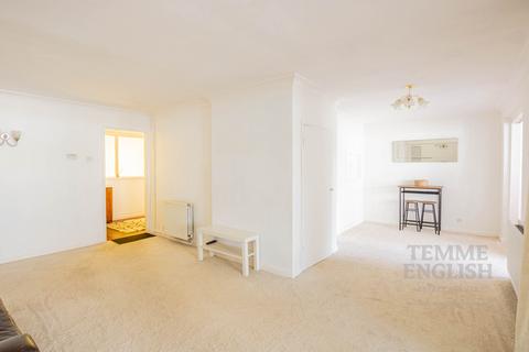 1 Adelaide Drive, Colchester, CO2 8UB