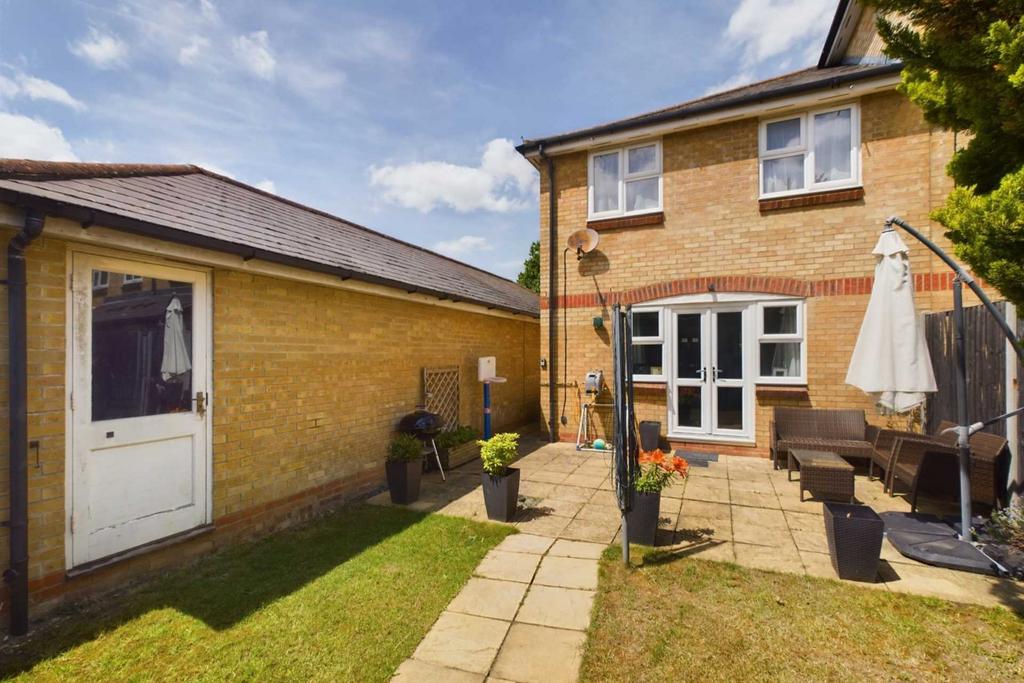 Mulready Walk, Apsley Lock 3 bed end of terrace house for sale £525,000