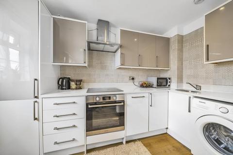 16 Sopwith Avenue, Chessington, KT9 1QE