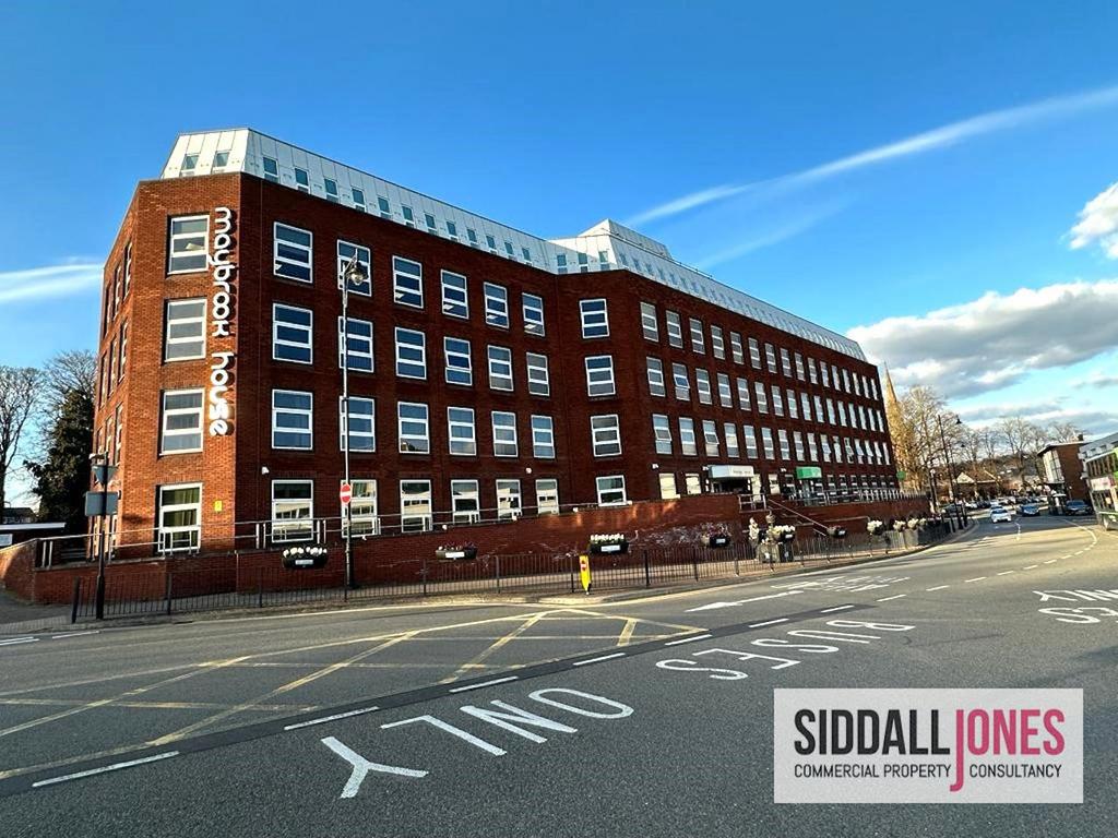 Maybrook House, Queensway, Halesowen, B63 4AH Office to rent £2,500