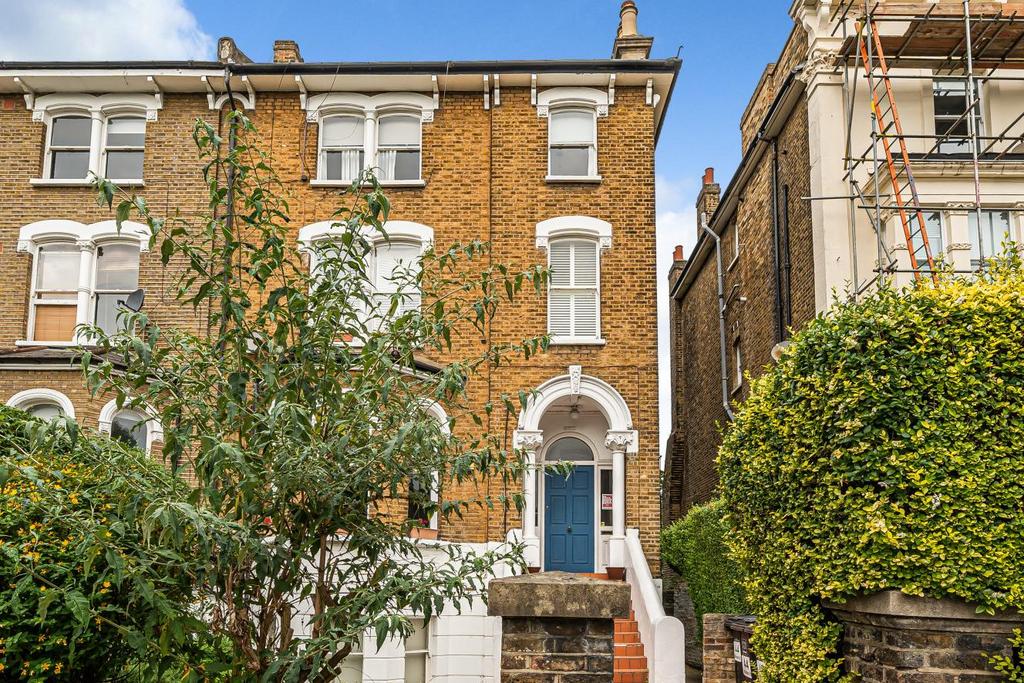 Wickham Road, Brockley 1 bed flat for sale £300,000