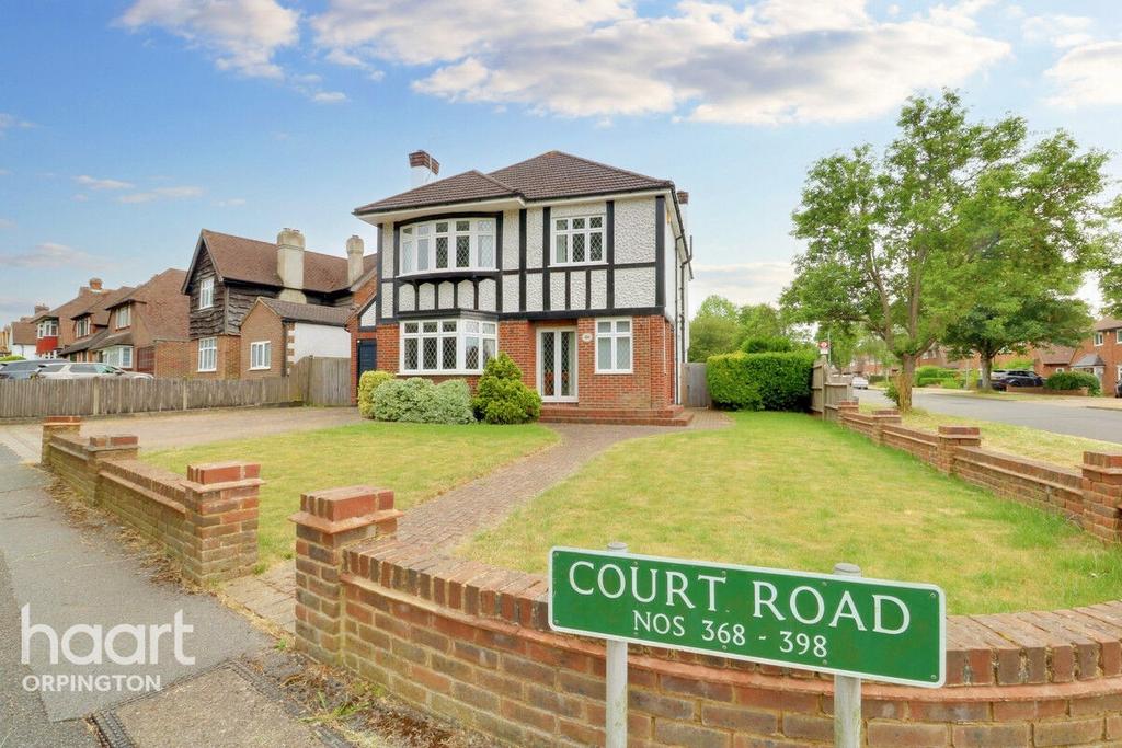 Court Road, Orpington 4 bed detached house for sale £925,000