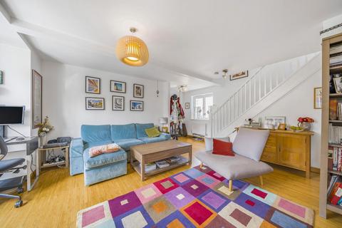 174d Third Avenue, London, W10 4JL