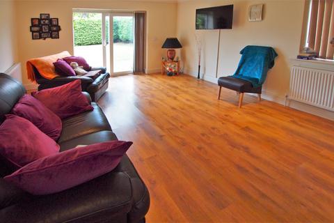 332a Chessington Road, Ewell, Epsom, KT19 9XG