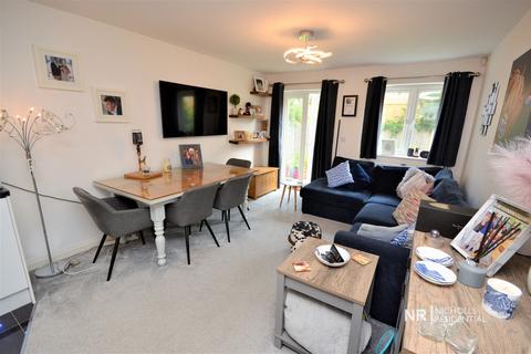 Flat 1, Servalan Court, 34 Vernon Close, Epsom, KT19 9AL