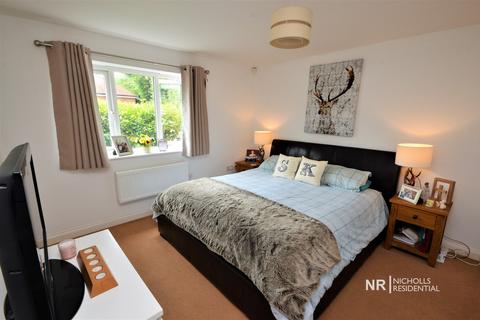 Flat 1, Servalan Court, 34 Vernon Close, Epsom, KT19 9AL