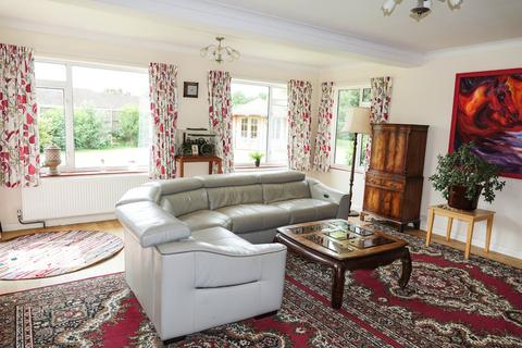 3 bedroom detached bungalow for sale, Felpham, Bognor Regis