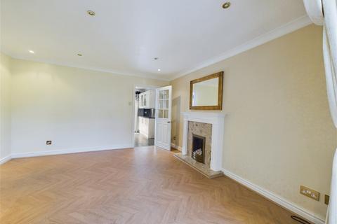 17 Harding Road, Burscough, Ormskirk, L40 7UJ