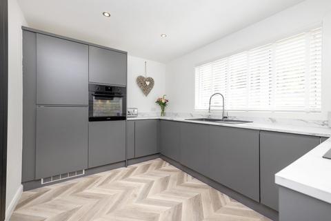 127 Oak Place, Mayfield, Dalkeith, EH22 5NB