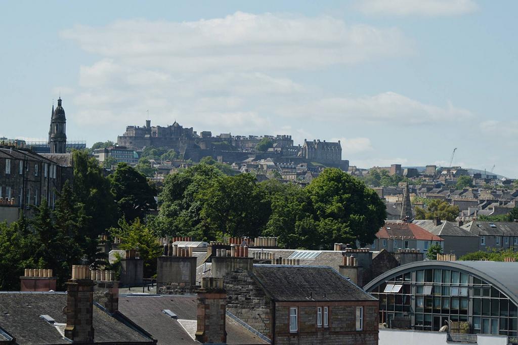 MFL8222964 208.jpg
