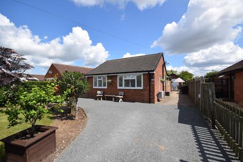 2 bedroom detached bungalow for sale, Church Road, Friskney PE22