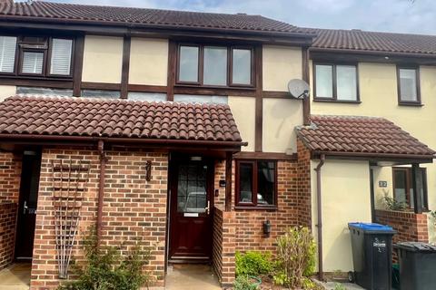 21 Fitzrobert Place, Egham, TW20 9JS