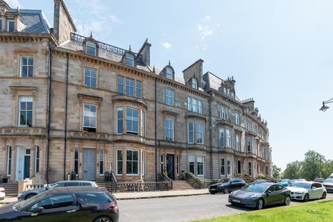 Park Terrace , Ground Floor, Park District, Glasgow, G3 6BY