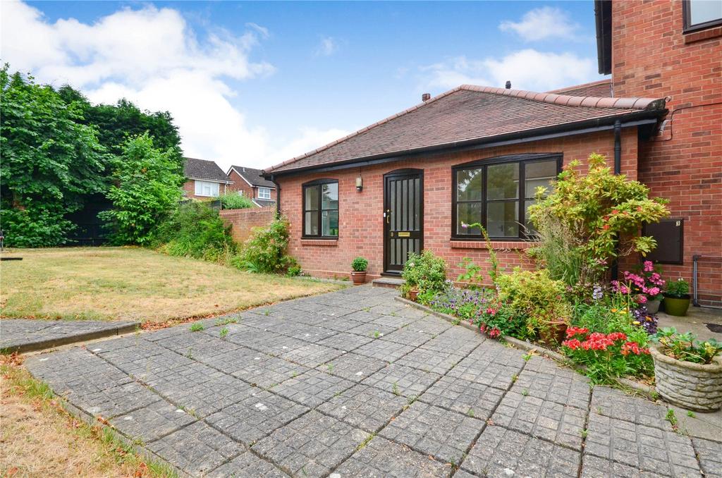 Lexden Road, Colchester, CO3 2 bed bungalow for sale £325,000