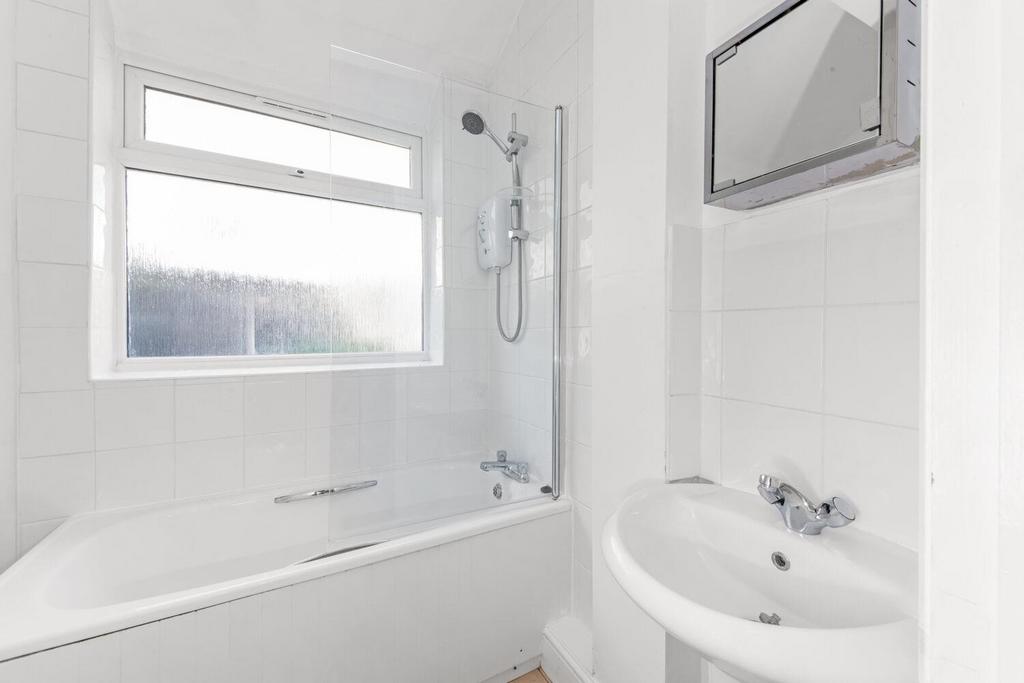 Crystal Palace Road, East Dulwich, London, SE22 3 bed house for sale