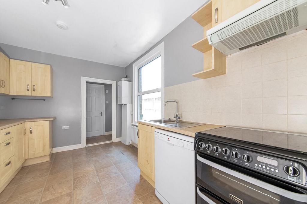 Crystal Palace Road, East Dulwich, London, SE22 3 bed house for sale £850,000