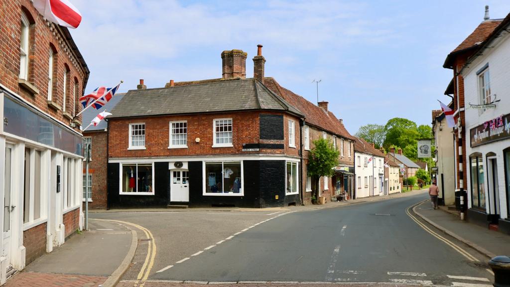 Church Street, Great Missenden, HP16 5 bed character property for sale