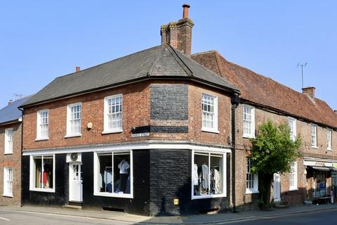 5 bedroom character property for sale, Church Street, Great Missenden, HP16