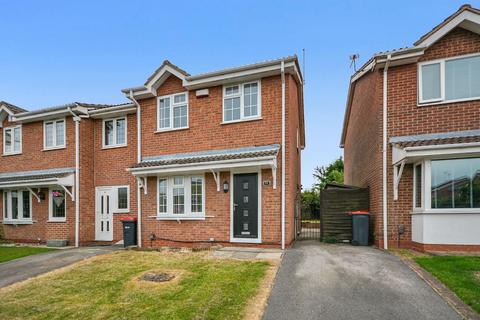 3 bedroom detached house to rent, Hazelwood Drive, Hucknall