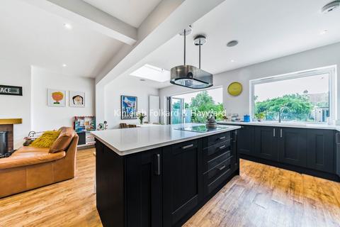 4 bedroom semi-detached house for sale, Dene Close, Hayes, Kent, BR2